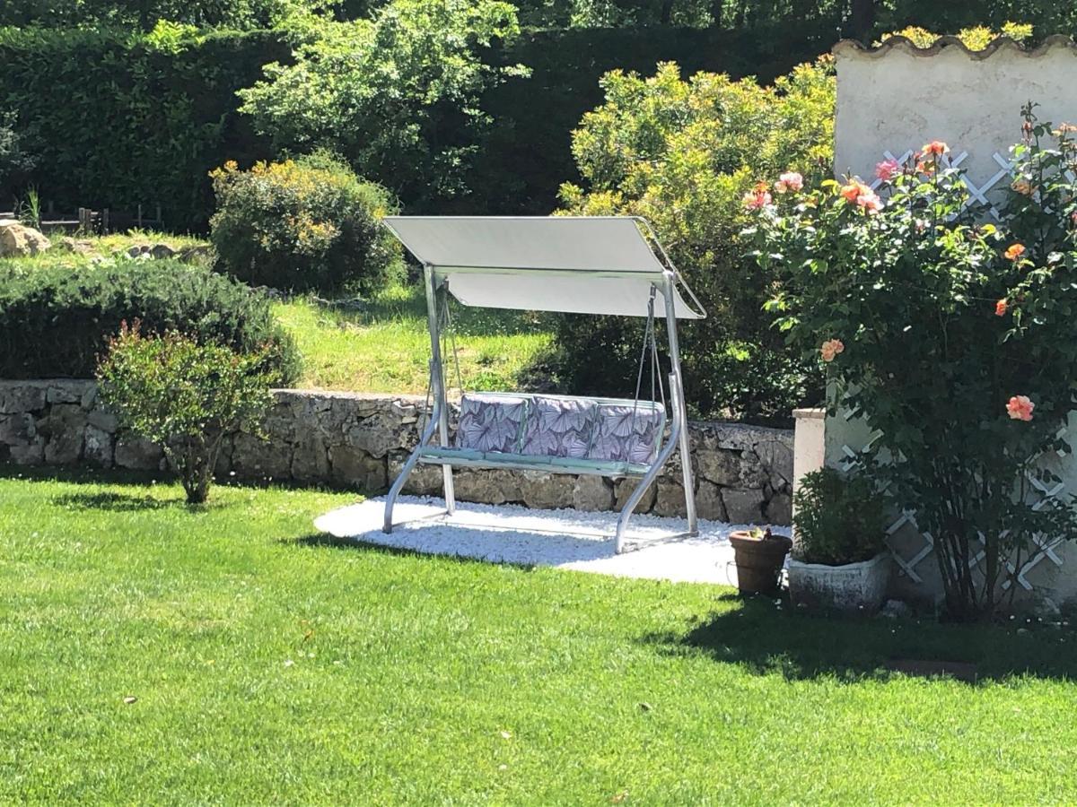 Charmante Villa Familiale Ванс Екстериор снимка
